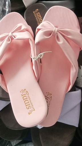 Fancy slippers for women