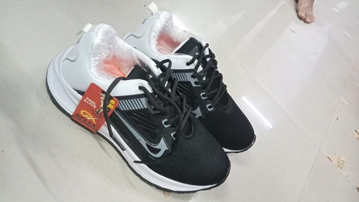 Boys sports shoes
